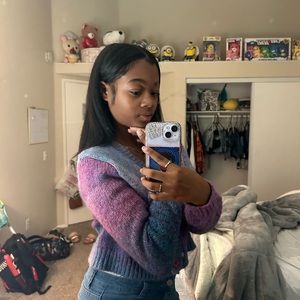 Meet your Posher, Samara